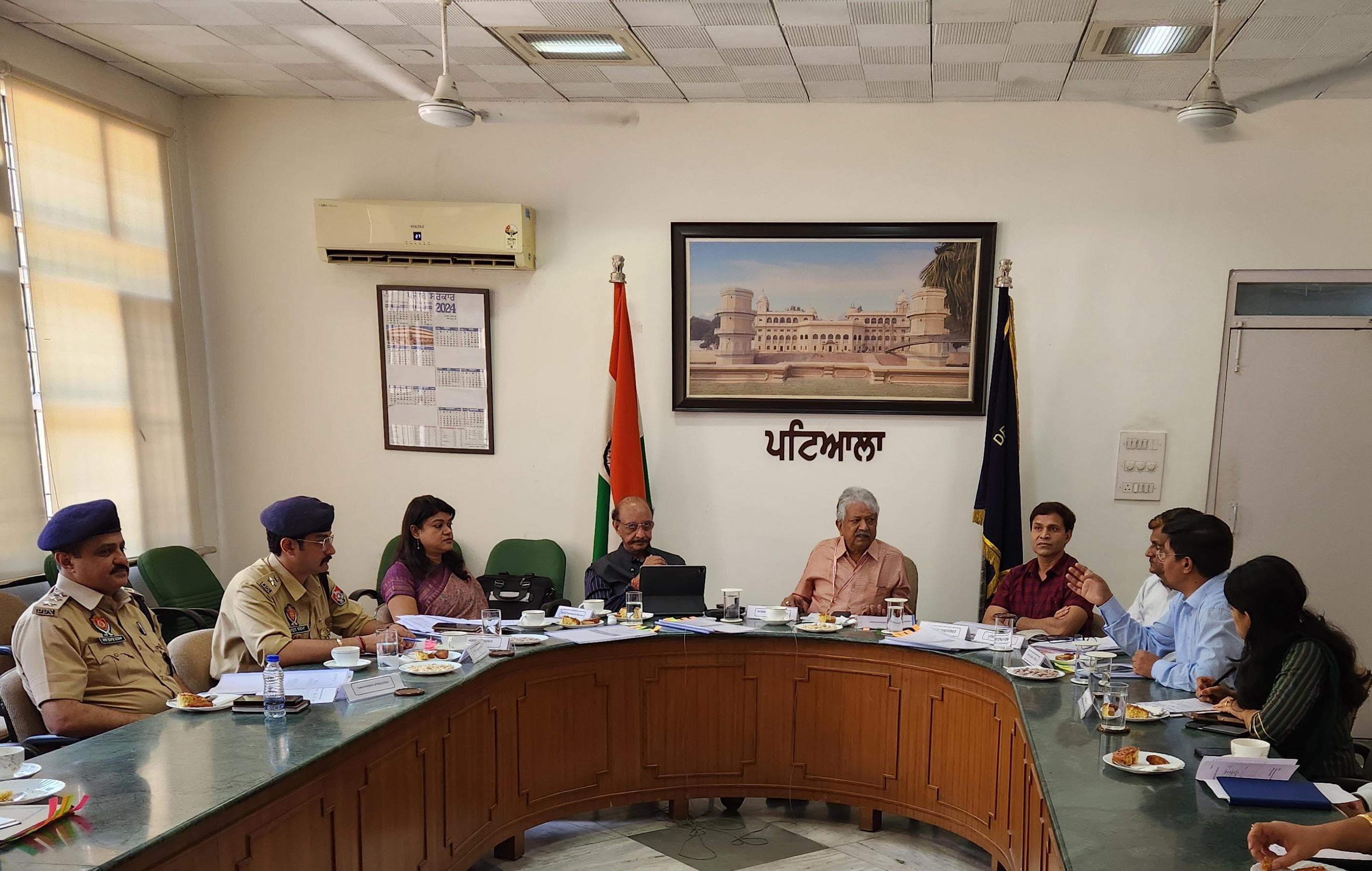 पूरी गंभीरता से करायी जाये चुनाव प्रक्रिया : दीपक मिश्रा